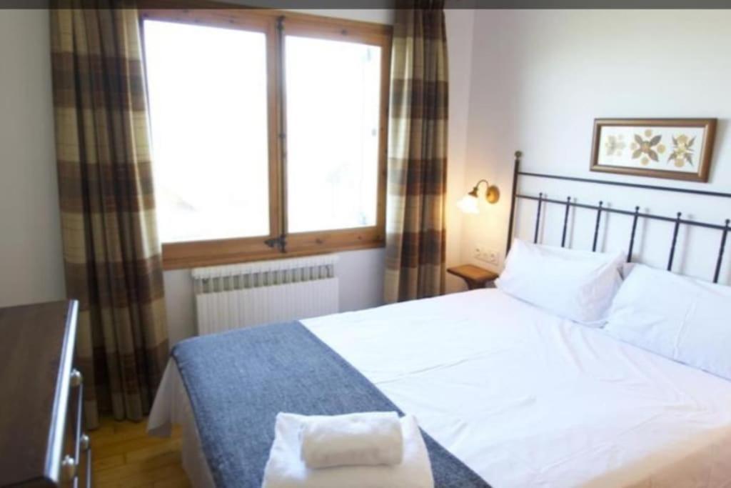 Casa L'avet. El Vilar D'urtx Holiday home *